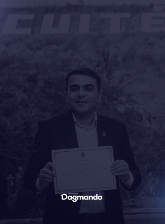 Kommo (545 x 740 px) (1)